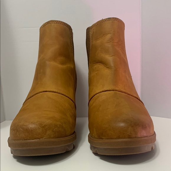 Sorel Wedge Joan of Artic Ankle Boots in Camel; Women's 8 - Picture 4 of 11